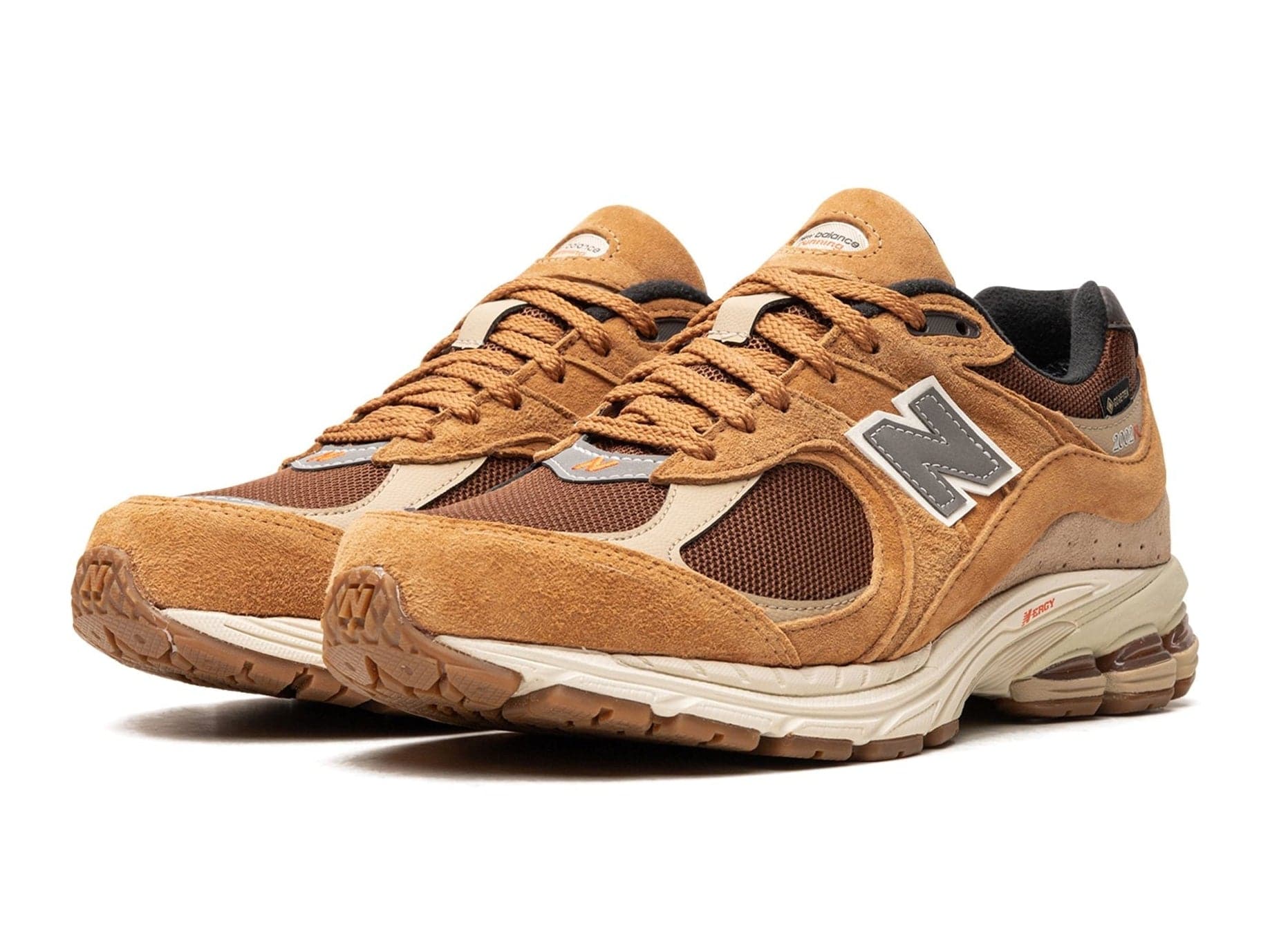 New Balance 2002R Gore-Tex Tobacco