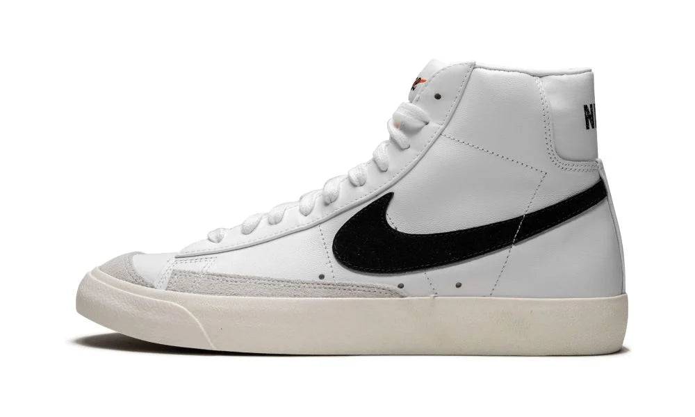 Nike Blazer Mid &#39;77 White Black