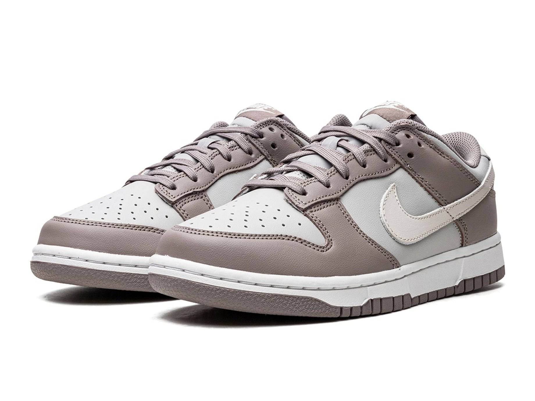 Nike Dunk Low Bone Beige