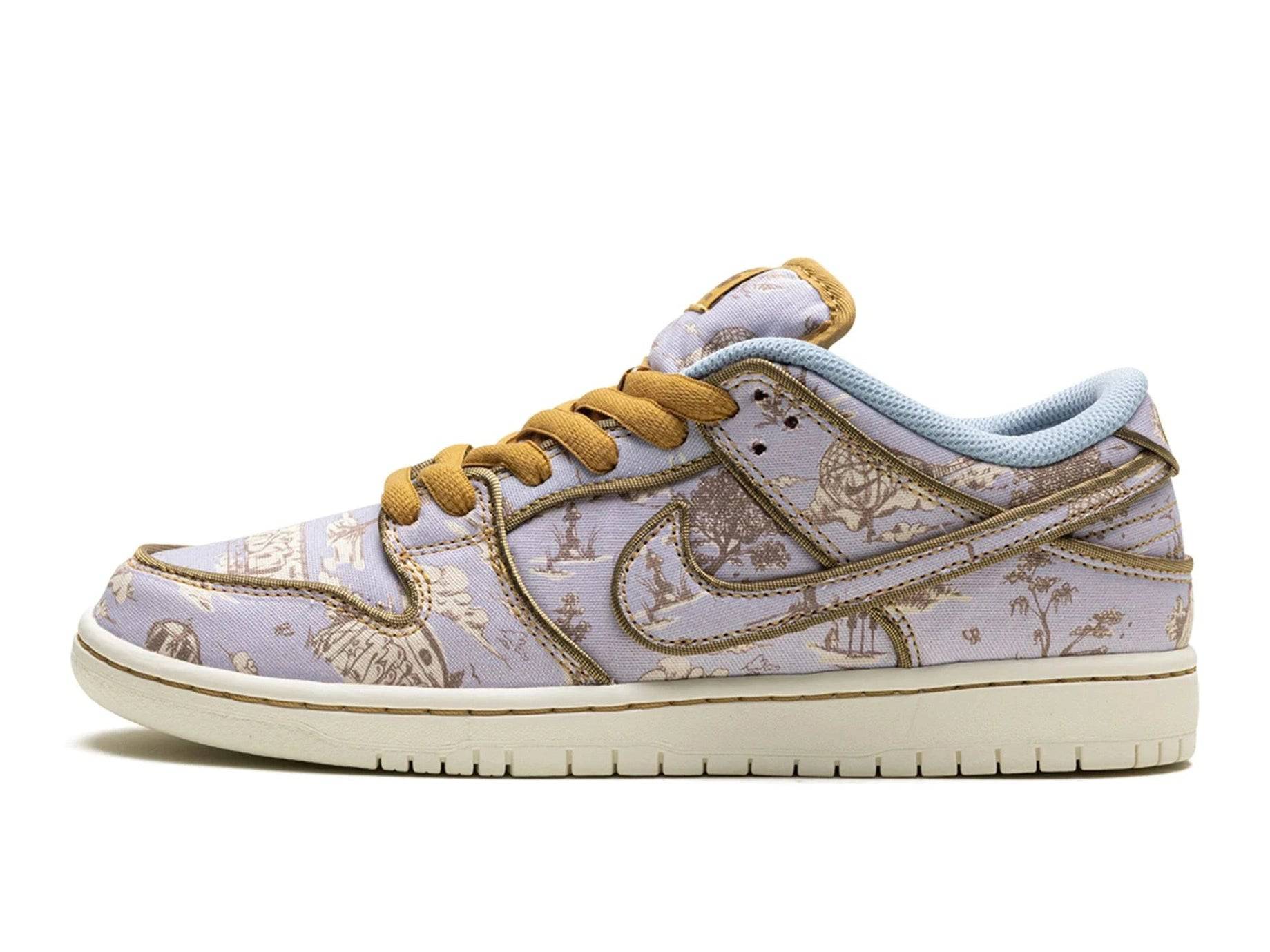 Nike Dunk Low SB Premium City of Style