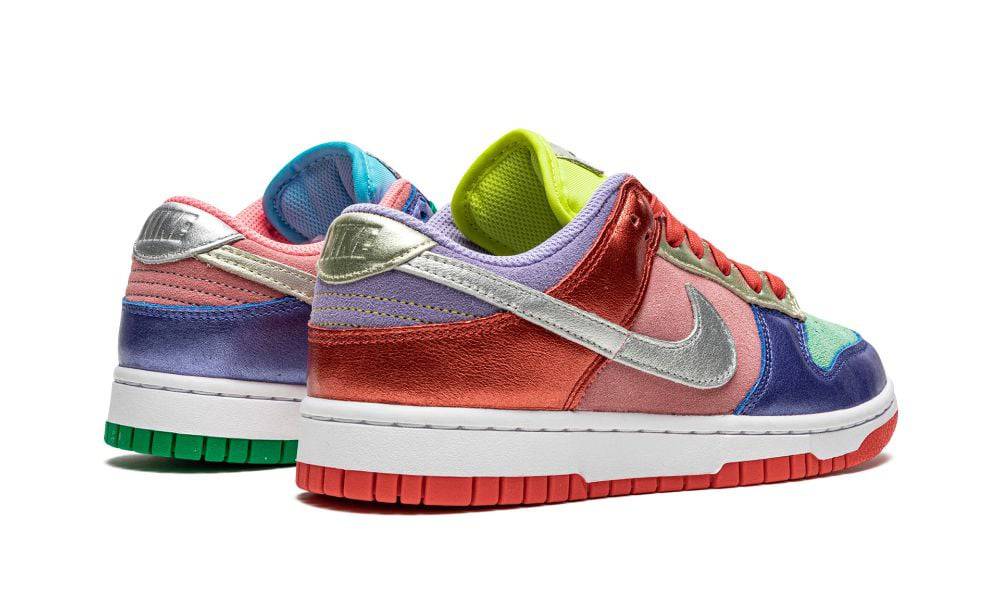 Nike Dunk Low Sunset Pulse