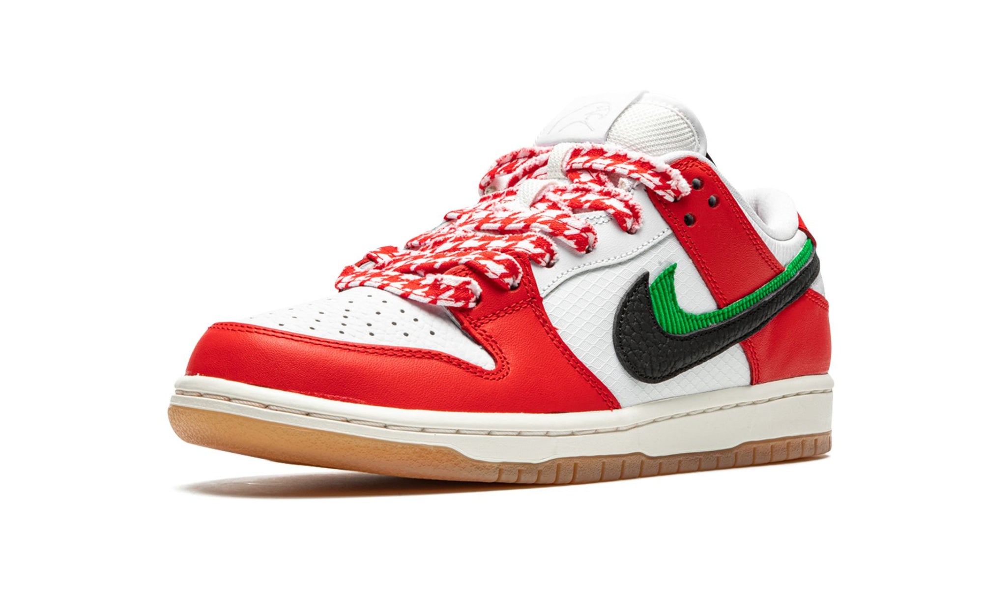 Nike SB Dunk Low Pro QS Habibi